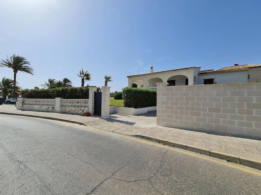 Villa On The Beach Playa Flamenca أوريويلا المظهر الخارجي الصورة